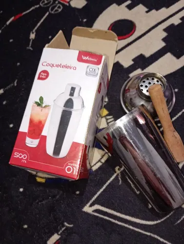 Coqueteleira inox nunca usada *