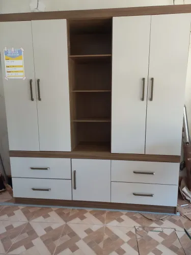 Guarda-roupa de casal