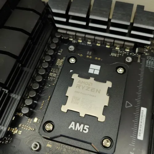 KIT UPGRADE RYZEN 9 7950X + X670E ASUS TUF GAMING + 64GB DDR5 6400 CL32