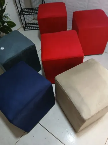 LINDOS PUFF NOVOS 52,00 CADA.