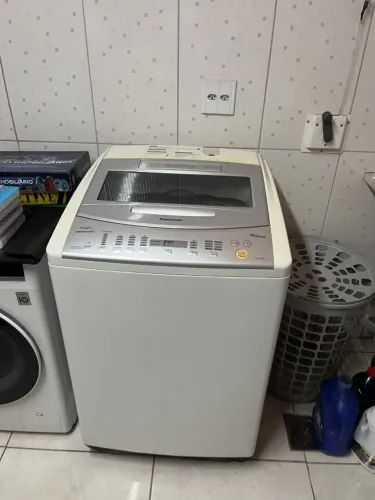 Máquina de lavar Panasonic