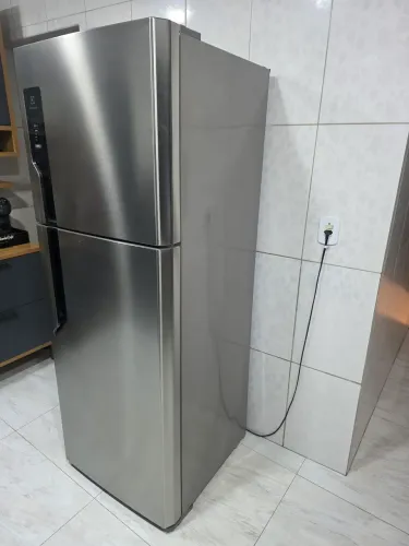 Geladeira eletrolux tf71s