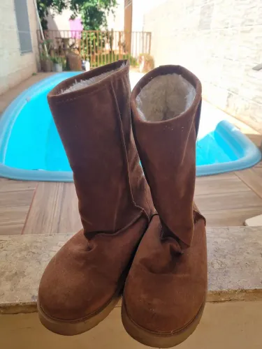 Bota de camurça