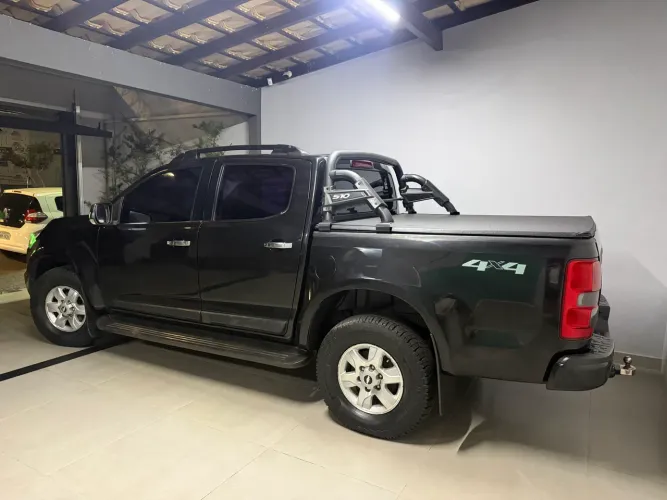 Chevrolet S10 Pick-up LT 2.8 TDI 4X4 CD Diesel 2013
