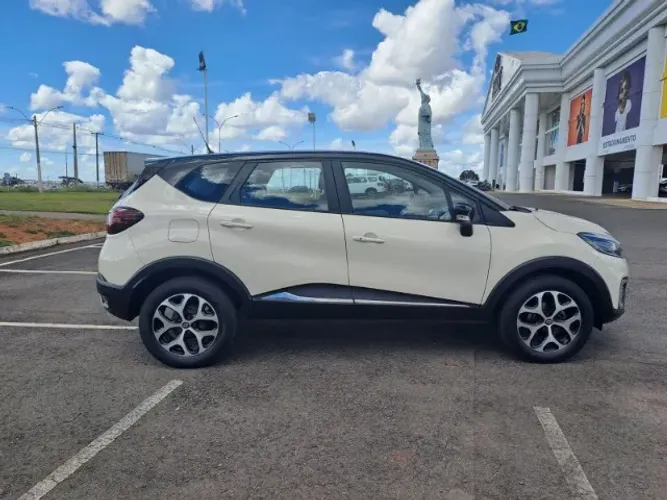 Renault Captur Intense 1.6 16V Flex 5P Aut. 2019