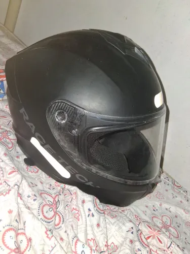 Capacete RACE TECH