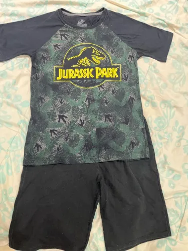 Conjunto infantojuvenil jurassic park da C&A