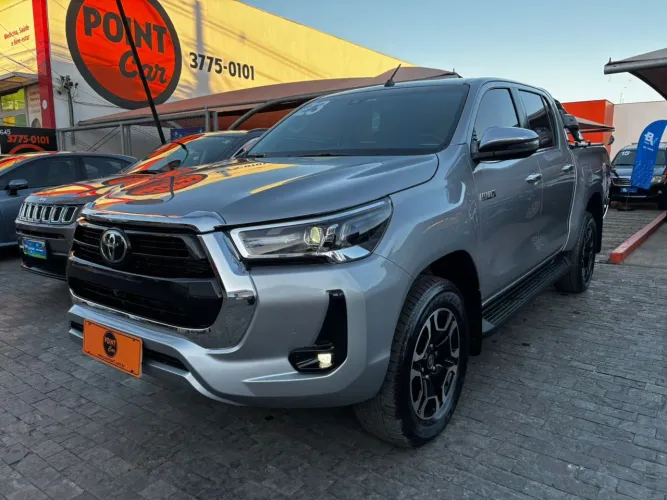 Toyota Hilux CD SRX 4X4 2.8 TDI 16V Diesel Aut. 2023