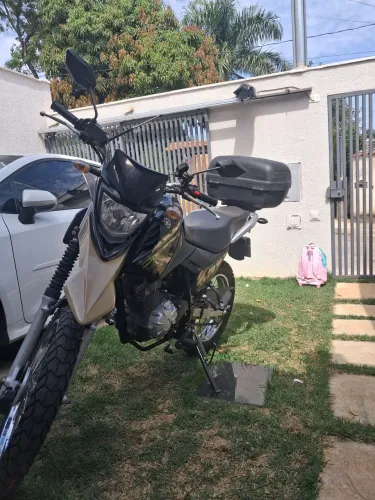 CROSSER
