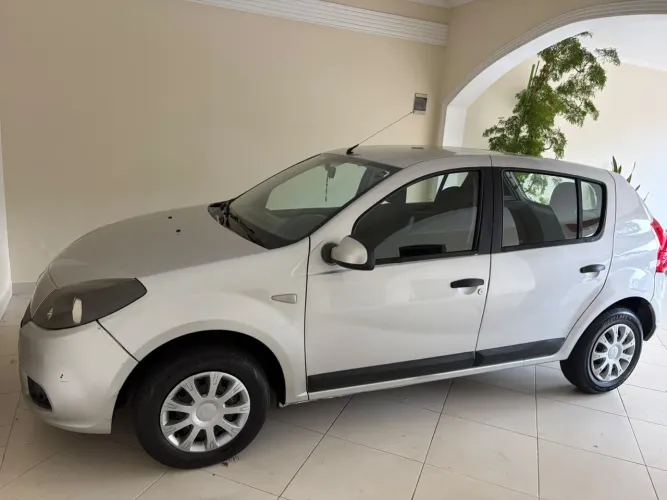 Renault Sandero Expression Hi-flex 1.0 16V 5P 2012