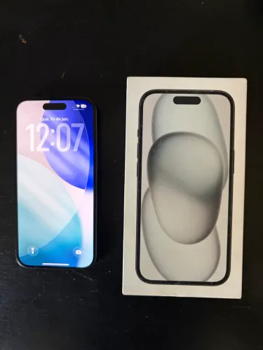 iPhone 15, perfeito estado