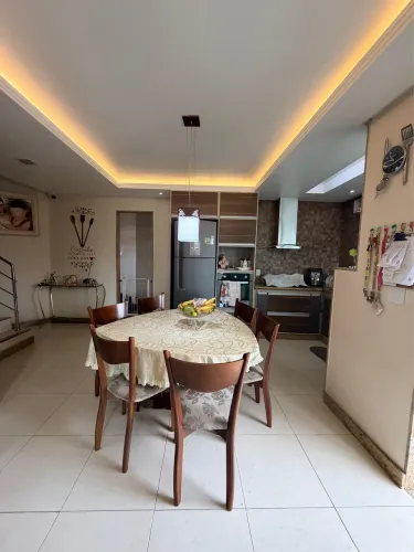 Casa 3 quartos com suíte em Nova Bethânia, Viana