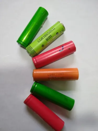 Células de Litio 18650 Kit com 50 unidades
