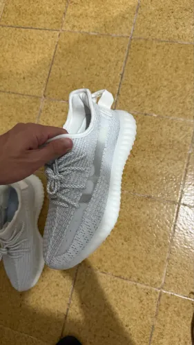 Yeezy 350v2 (réplica) nunca usado
