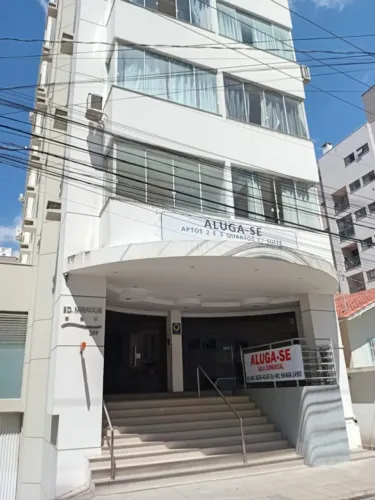 Excelente Sala Comercial (120 M²) ED. Mirador - Bairro Centro - Tubarão/SC