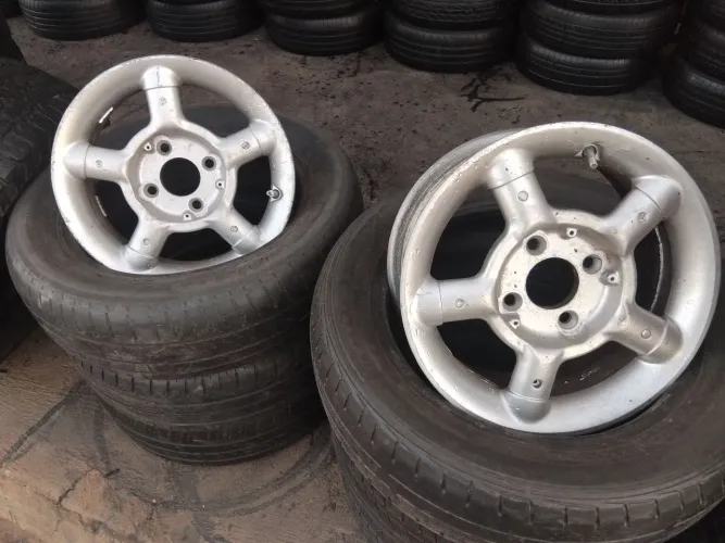 Rodas aro 13 liga leve 4x100