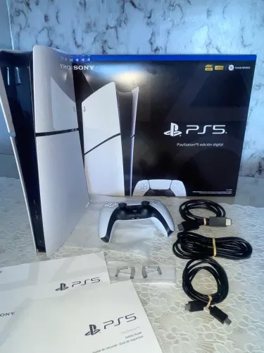 PS5 1TB MENOS DE 3 MESES DE USO COM A NOTA FISCAL E CAIXA