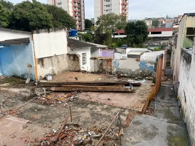 TERRENO DEMOLIDO BAIRRO AGUA RASA 726 METROS QUADRADOS