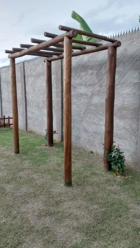 Pergolado de madeira cobertura para área externa