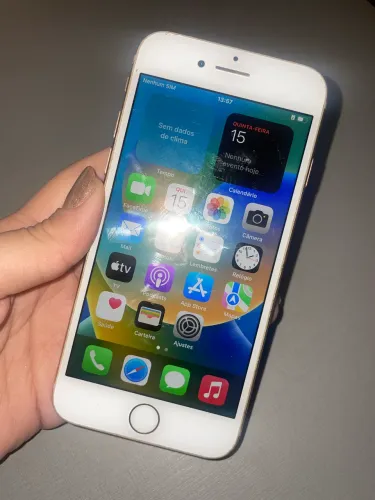iPhone 8