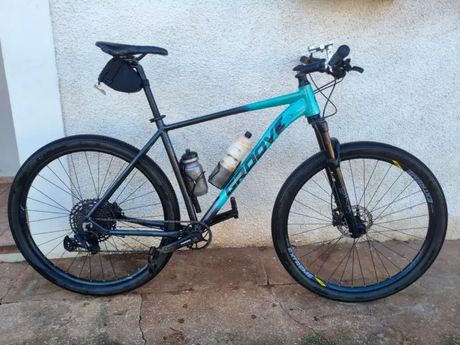 Bicicleta Groove 70 ska quadro 20 aro 29