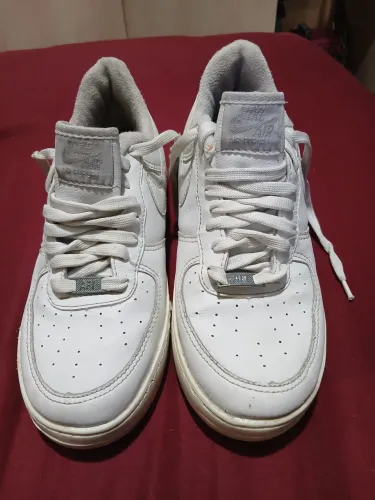 Nike Air Force 1 Pixel 'Triple White' (Original) - Tam 36 em ótimo estado 