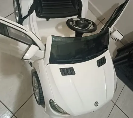 Vendo Carrinho infantil elétrico