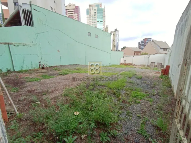 Terreno - Tv Jose do Patrocinio, 70 - Alto da Glória - Curitiba PR