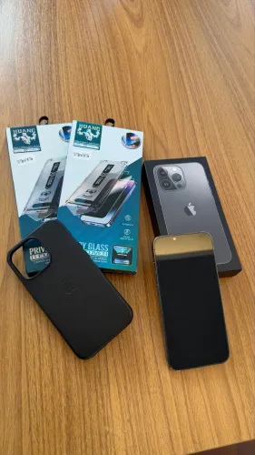 iPhone 13 Pro 256gb - Muito Conservado, sem detalhes.