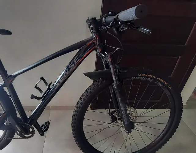 ? BIKE SEMINOVA, PRATICAMENTE NOVA! ?