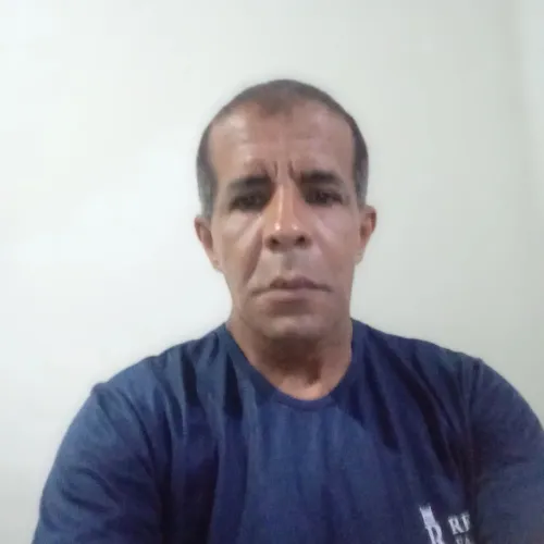 FAXINEIRO E PRESTADOR DE SERVICO PROFISSIONAL