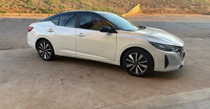 Nissan Sentra Advance 2.0 16V Aut. 2025