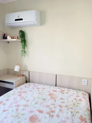 Alugo apartamento