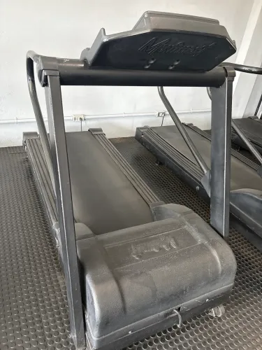 Esteira Rt200 movimento