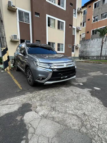 Mitsubishi Outlander 2.2 165cv Diesel Aut. 2016