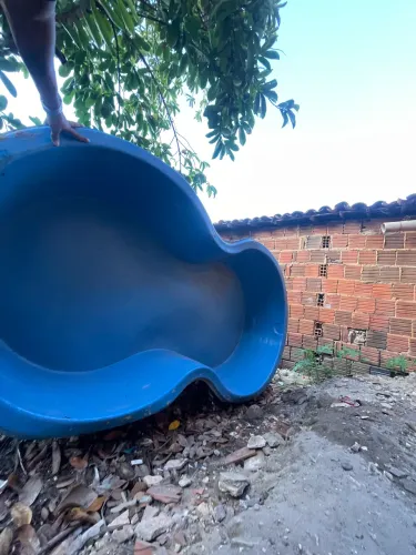 Piscina de 1000 LITROS, modelo feijão.