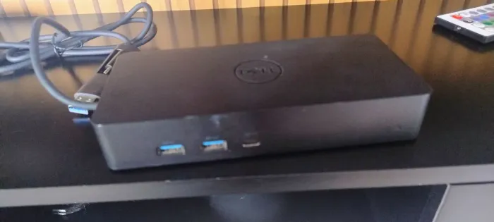 Docstation Dell D6000S Completa na Caixa
