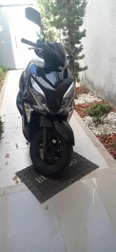Honda elite