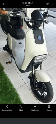 Scooter elétrica em ótimo estado