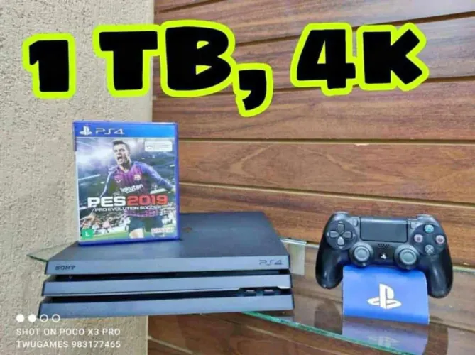 PS4 pro 4k 1 TB + 200 jogos tops 