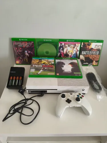 Xbox One S 1tb completo 