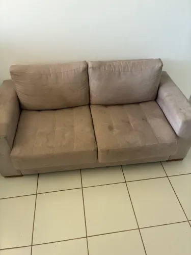 Sofá retratil de linho