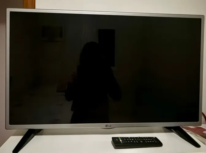 TV LG 32 em perfeito estado
