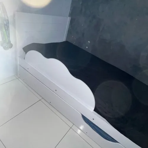 Cama solteiro com auxiliar
