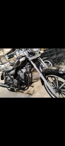 Vendo moto Kasinski/mirage 150