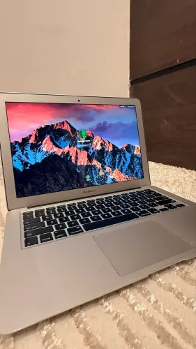 Macbook Air a1466 13p