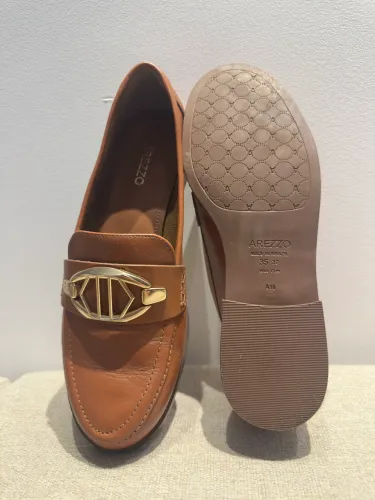 mocassim arezzo marrom 35