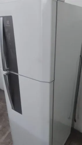 Geladeira Electrolux 382L - 110v - Frost Free *** 3 Meses Garantia *** Só 1.100 reais.