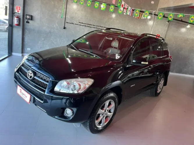 Toyota RAV4 2.4 4X4 16V 170cv Aut. 2011
