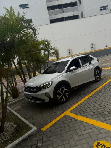 Volkswagen Nivus Highline 1.0 200 TSI Flex AUT 2021